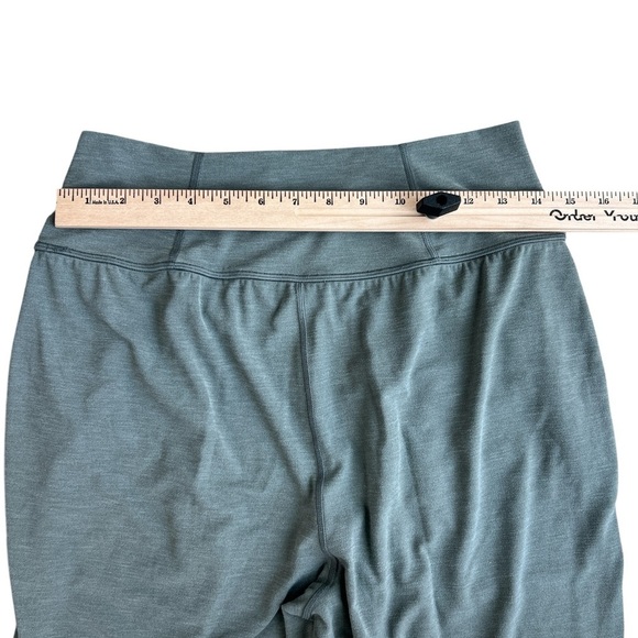 Athleta Elation Pant in Green - Picture 6 of 6